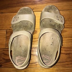 Women’s Dansko sandals